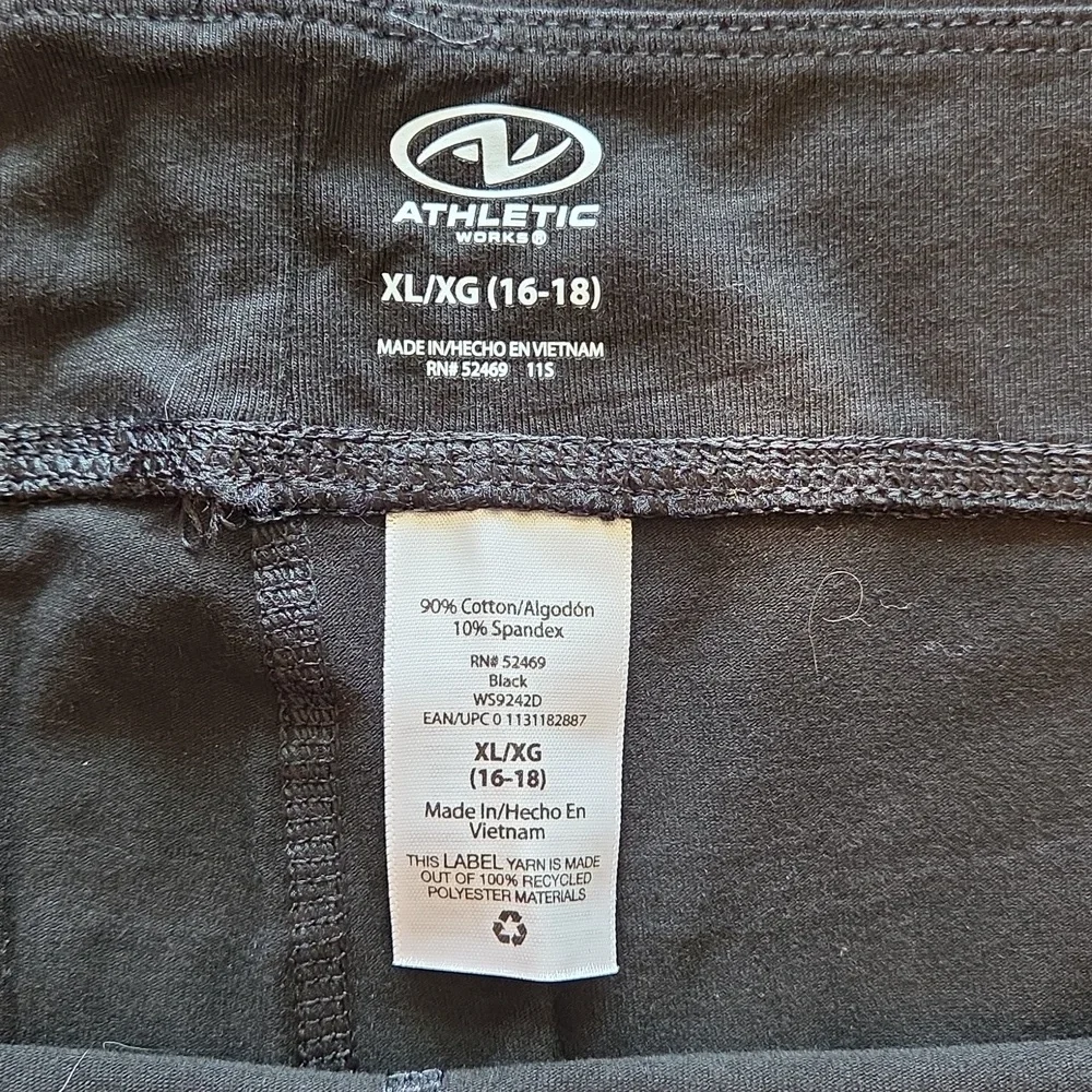 Athletic Works Womens XL Black Leggings Ankle Length - Picture 4 of 4